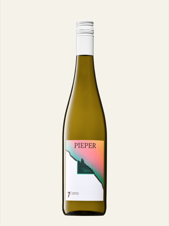 Flasche 7/zero Entalkoholisierter Wein