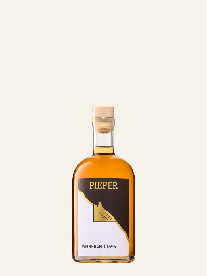 Flasche Weinbrand 1695